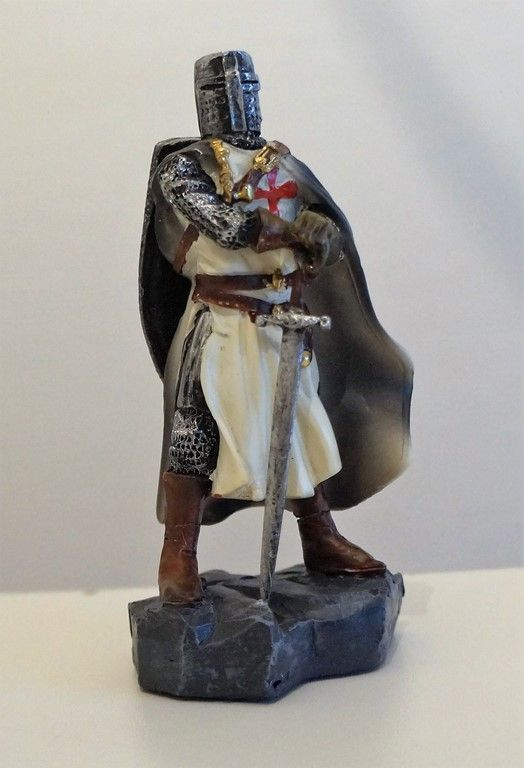 134 Best Figurines Chevaliers Templiers Images On avec Images Chevaliers Templiers
