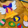 Activité De Pâques : Cloches Et Œufs Avec Gabarit encequiconcerne Activité Pour Paques Maternelle