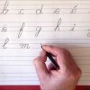 Apprendre À Écrire Et Lire Lettres Alphabet Français En avec Apprendre Les Lettres De L Alphabet