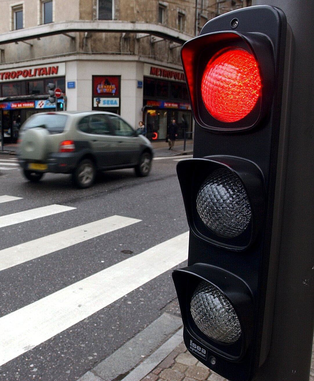 Jeux De Voiture Avec Feu Rouge - Arouisse.com