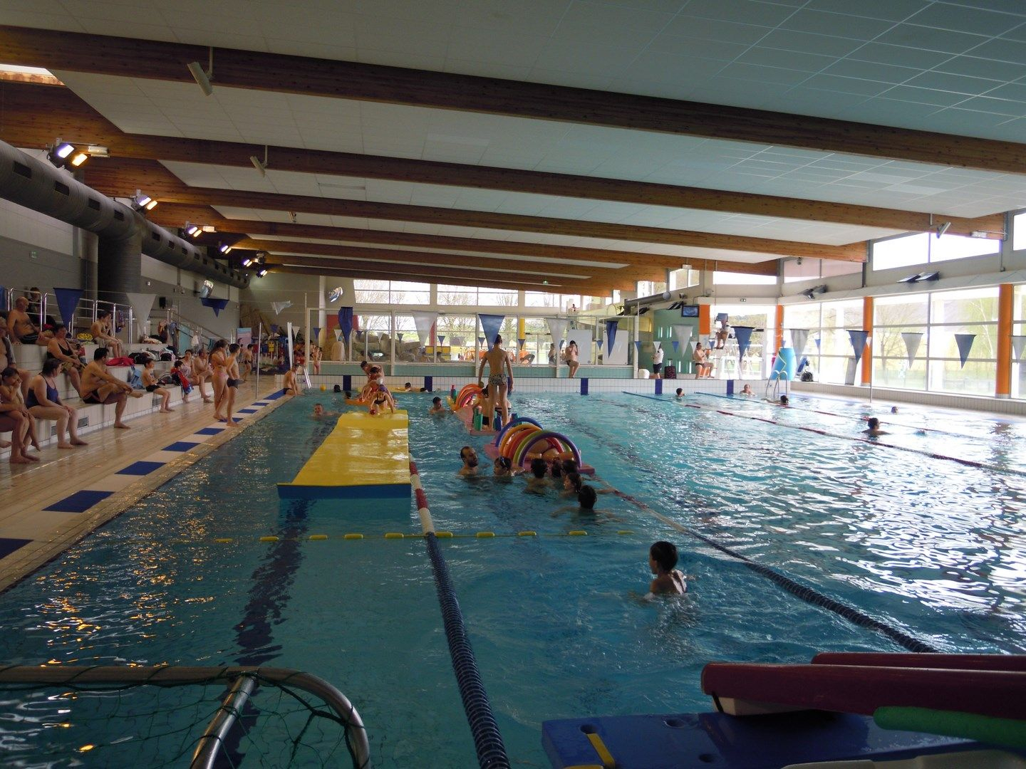 Centre Aquatique Océanide intérieur Centre Aquatique Montigny Le Bretonneux Horaires