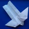 Comment Faire Un Avion En Papier - Astuces Et Modèles Pour concernant Comment Faire Un Avion De Chasse En Papier Qui Vole