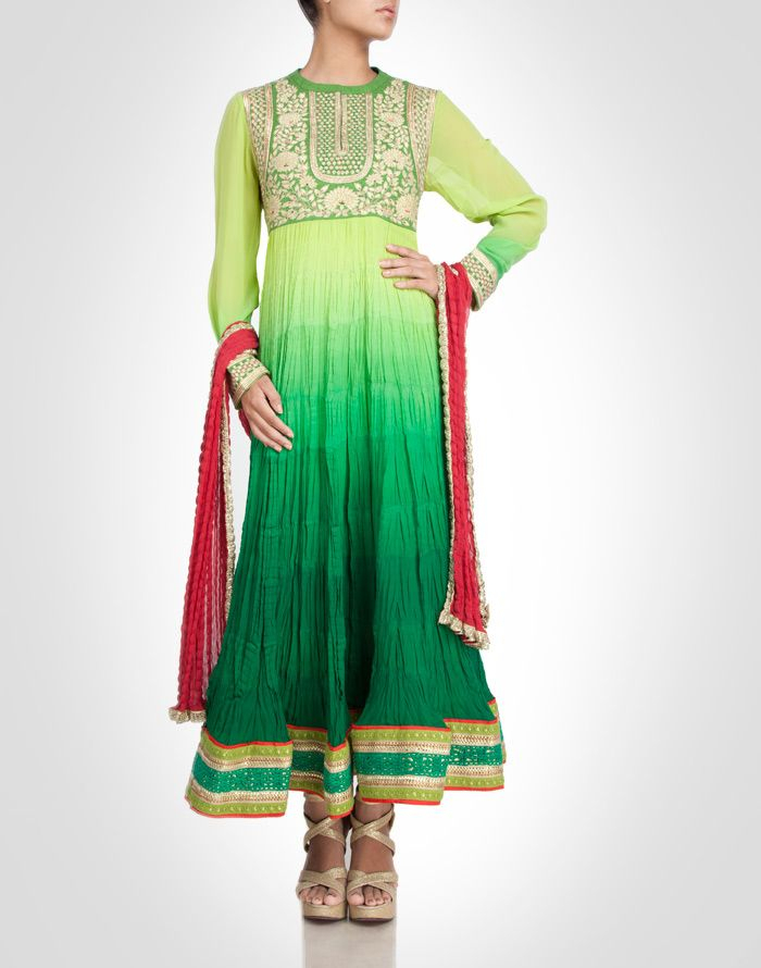 Green Ombre Toned Suit Enriched With Golden Thread concernant Ombre Suit