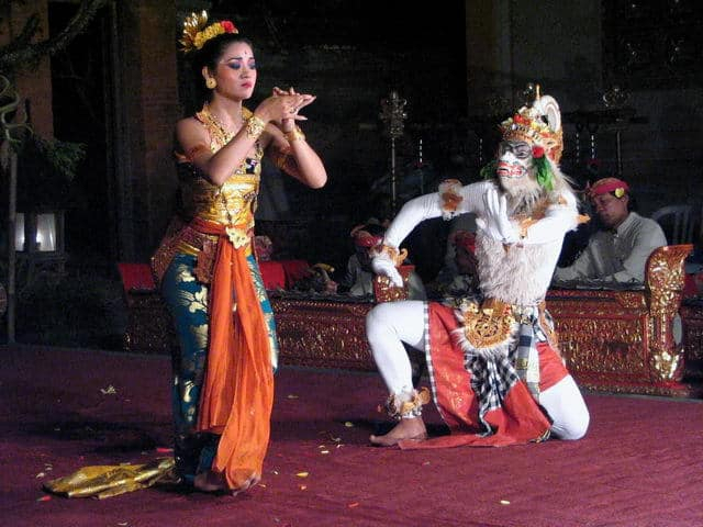 Le Ramayana En Théâtre Dansé - Bali Authentique dedans Java Danse