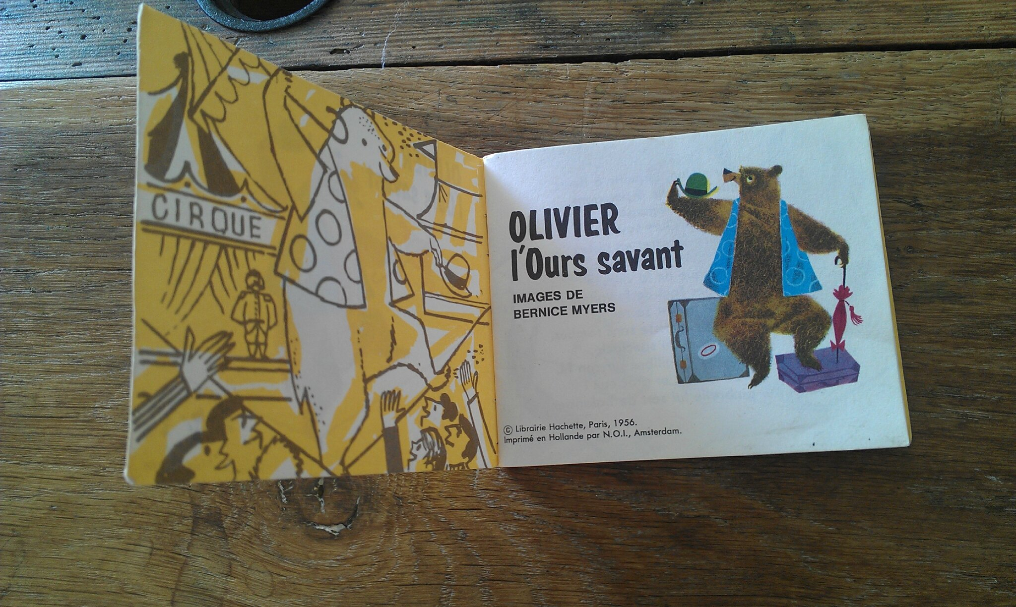 Olivier L'Ours Savant - My Little A dedans Ours Savant