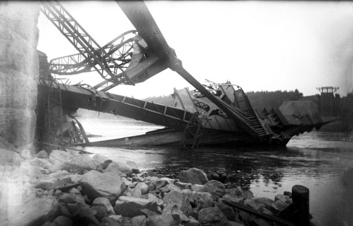 Pin On Je Me Souvien intérieur Le Point De Chute