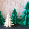 Sapin De Noël En Origami, Pliage Papier [Video] encequiconcerne Fabriquer Des Personnages En Papier