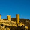 Visiter Un Château Fort Du Moyen Age - Les Couleurs Du concernant Chateaux Forts Moyen Age