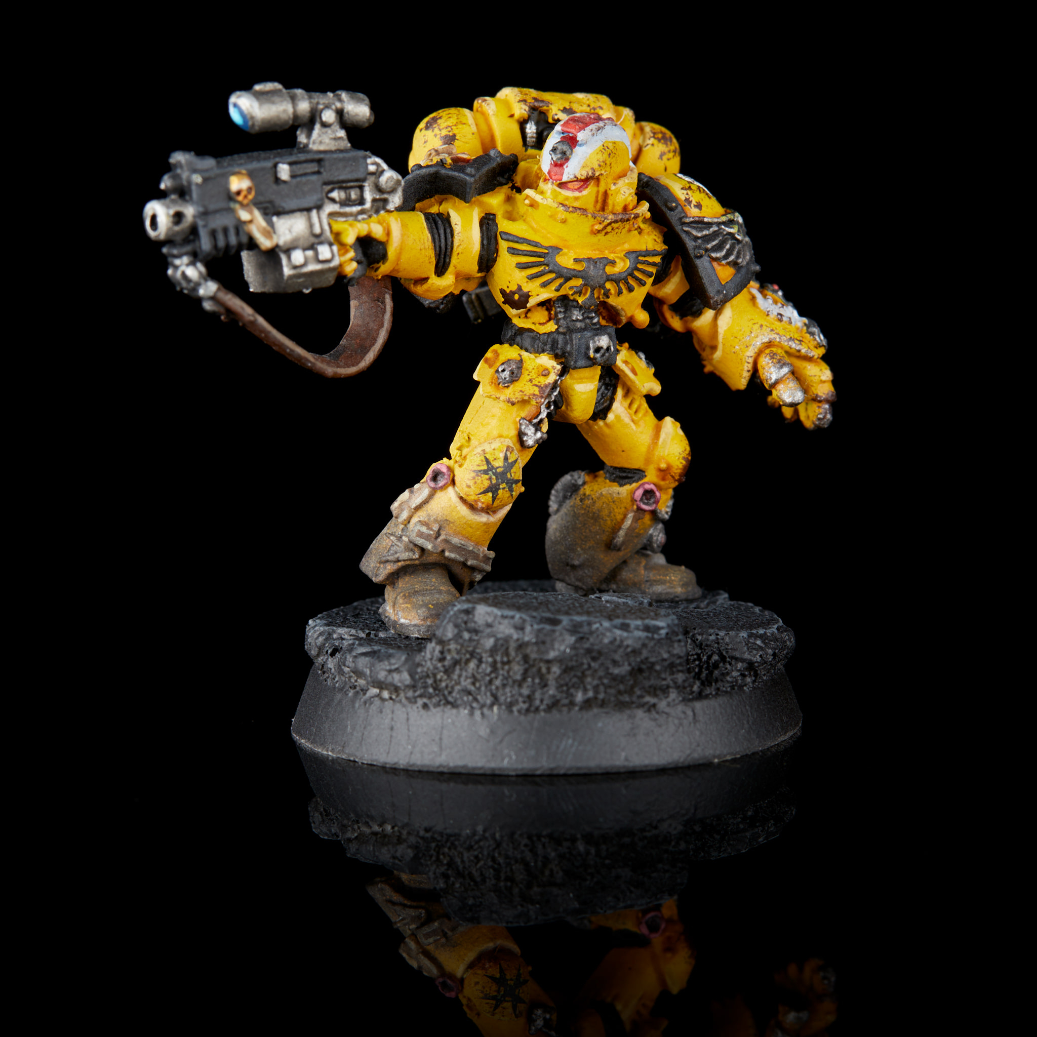 2018 Hobbying - A Tale Of Imperial Fists - Goonhammer serapportantà Imperial Fist