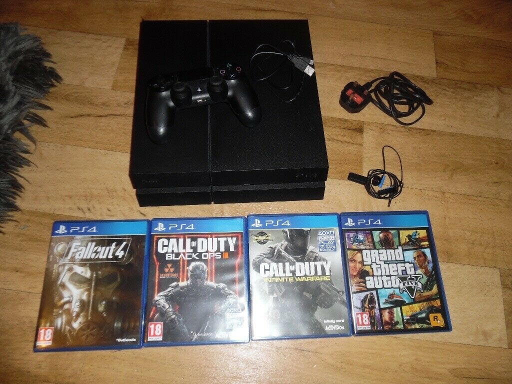 Barely Used Sony Playstation 4 Ps4 Console 4 Game Bundle pour Refurbished Ps4