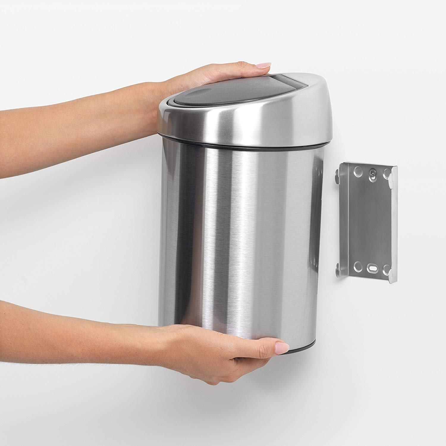 Brabantia Touch Bin 3 Lt. Plastic Bucket -Brillant Steel à Brabantia Bin