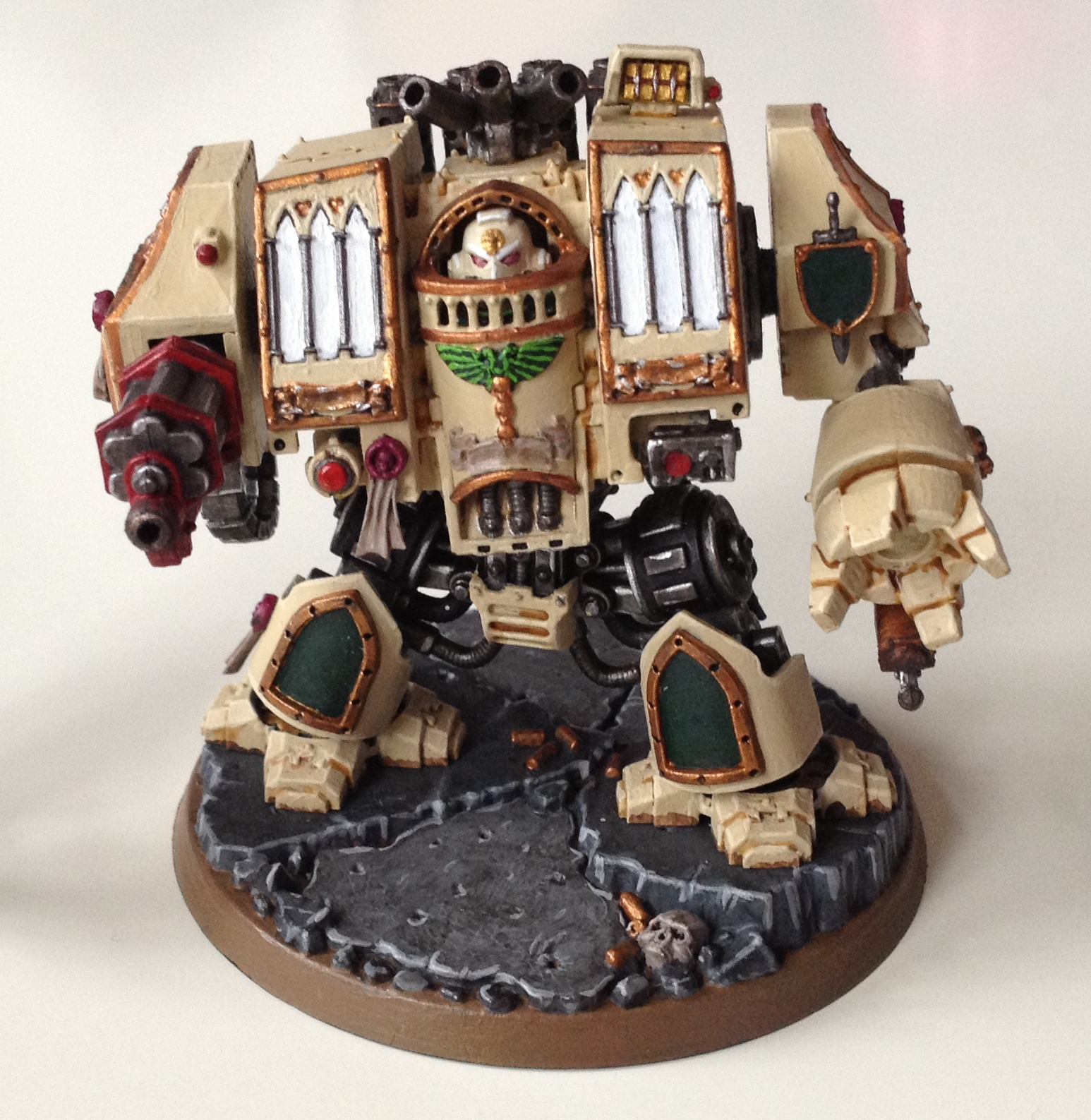 Coolminiornot - Dark Angels Venerable Dreadnought avec Warhammer 40K Dreadnought Art