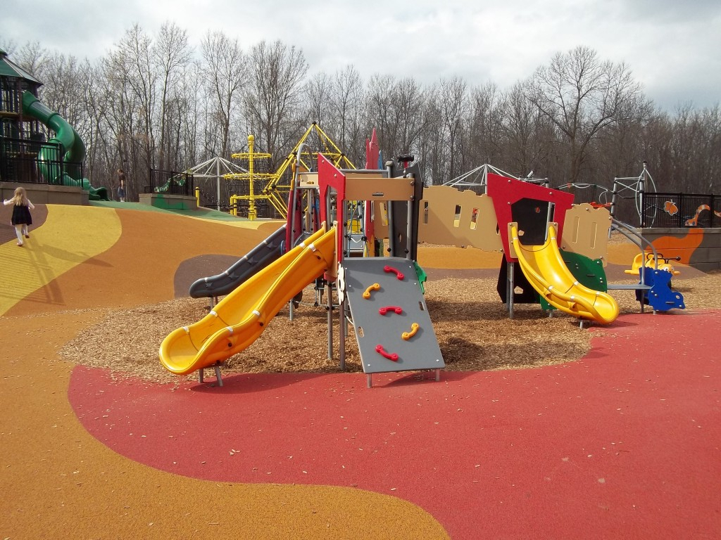 Elm Creek Park Reserve In Maple Grove - Great Play Area serapportantà Kids Activity In Ten Eyck Park