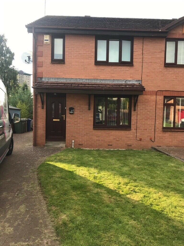 Immaculate 3 Bedroom House To Rent | In Paisley pour 3 Bed Houses To Rent