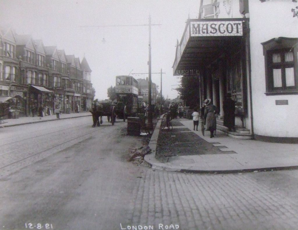 London Road - Southend Timeline | Southend, Southend-On serapportantà London Victoria To Southend-On-Sea