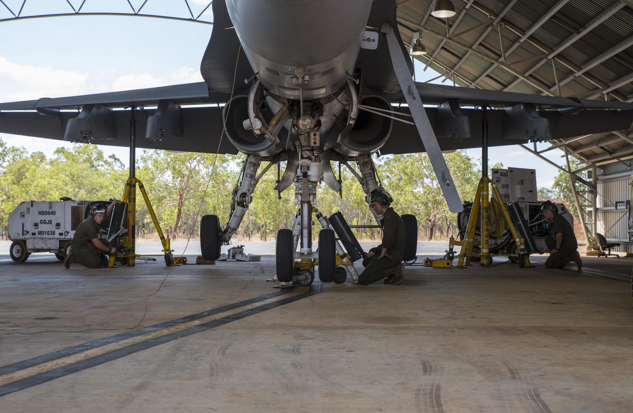 Marine Aviation Is Plagued With Problems And It Needs à Aircraft Mechanic Salary Per Month