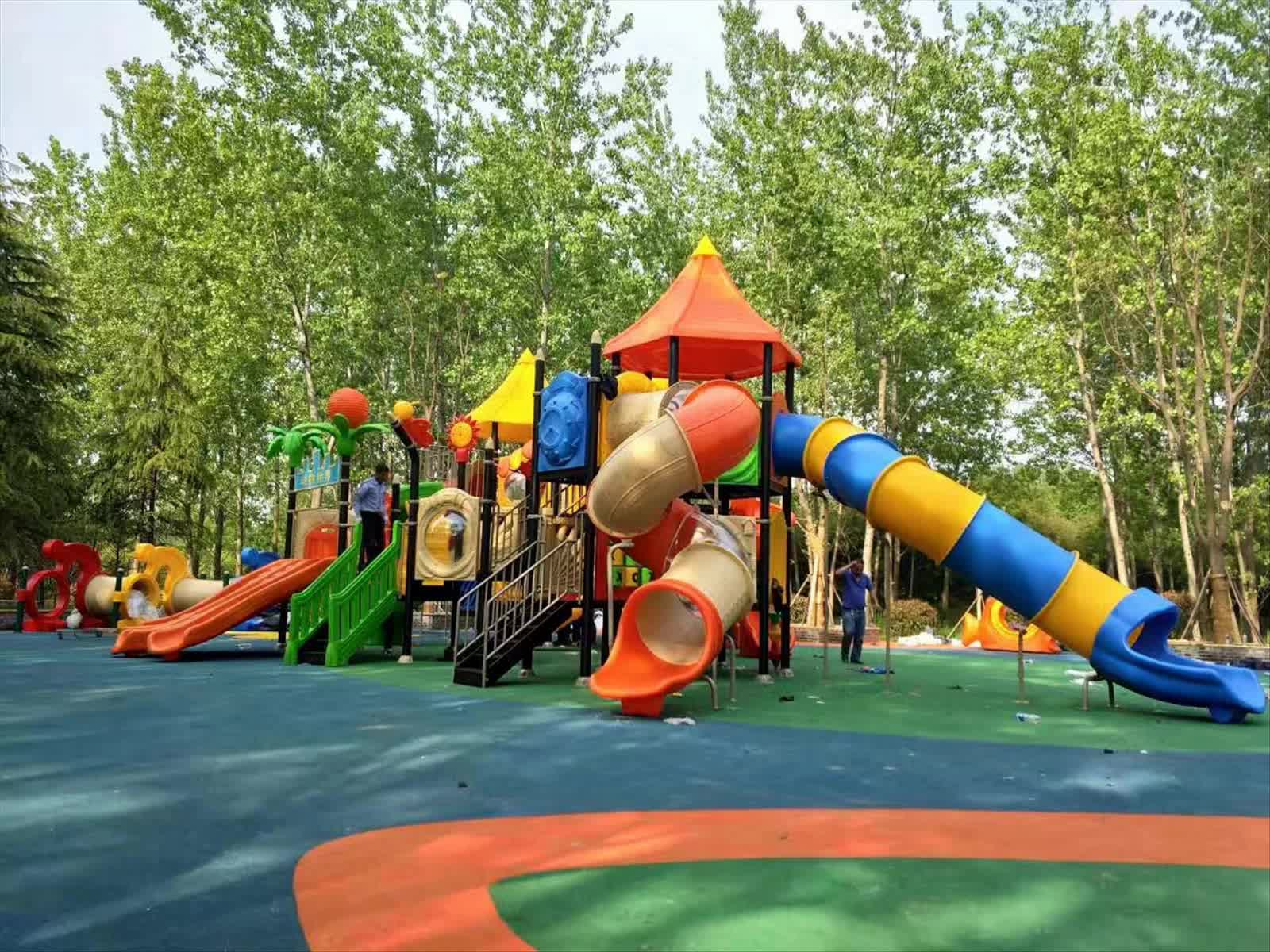 Outdoor Playsets For Commercial Used Playground Equipment dedans Kids Activity In Ten Eyck Park