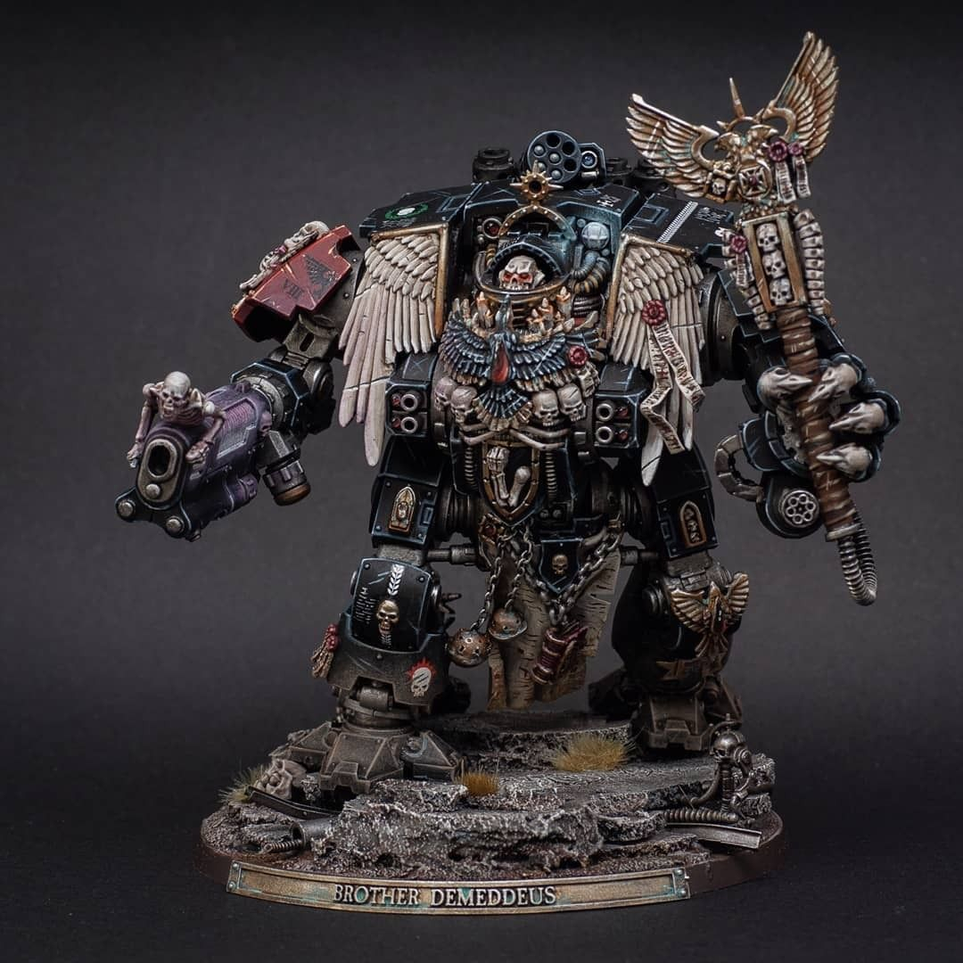 Redemptor Chaplain Dreadnought By Scriv_Paints On dedans Warhammer 40K Dreadnought Art