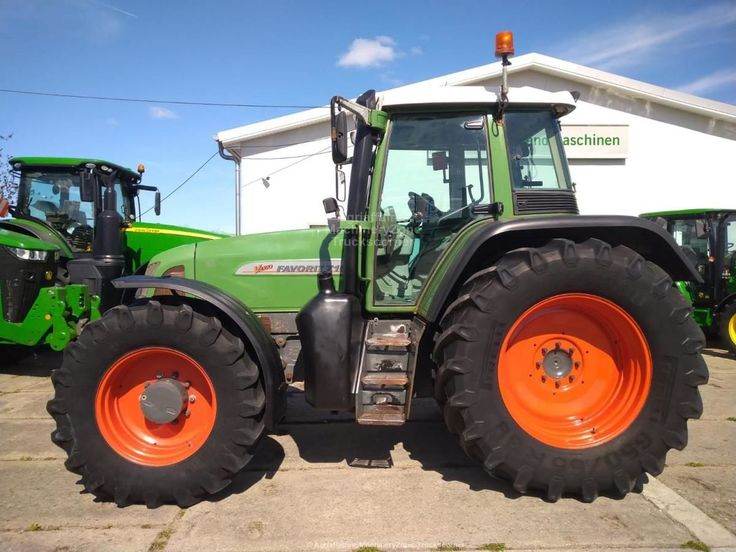 Traktor Fendt 716 Vario Zu Verkaufen - Agriaffaires destiné Agriaffaires