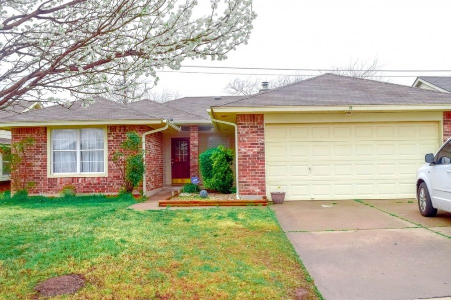 3 Bedroom, 2 Bath, Home, 1673 Sq Ft, For Rent | Oklahoma dedans 3 Bed House To Rent