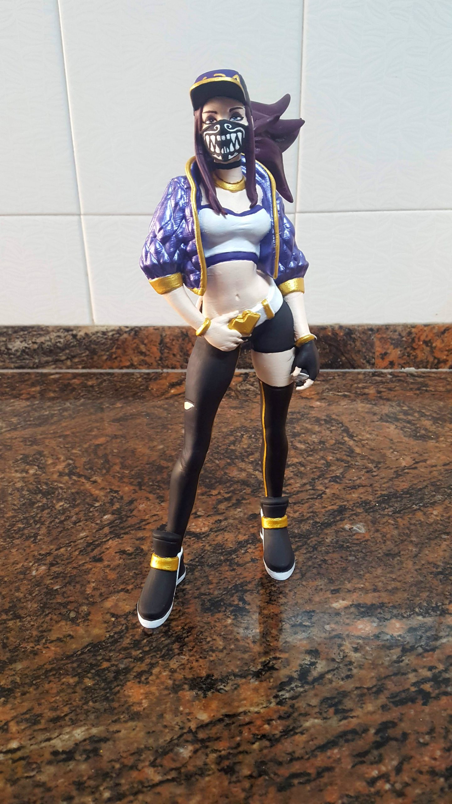 3D Printable Kda Akali - Lol - 30 Cm Model. By Printed intérieur Akali Kda