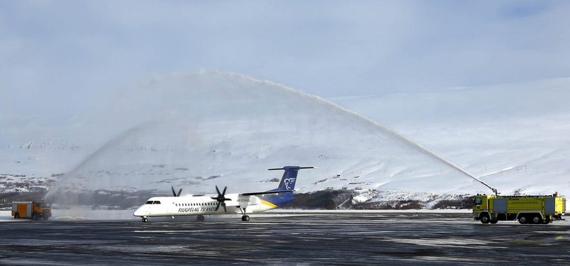 Air Iceland&amp;#039;S Maiden Bombardier Q400 Flight - Iceland Monitor encequiconcerne Flights To Akureyri