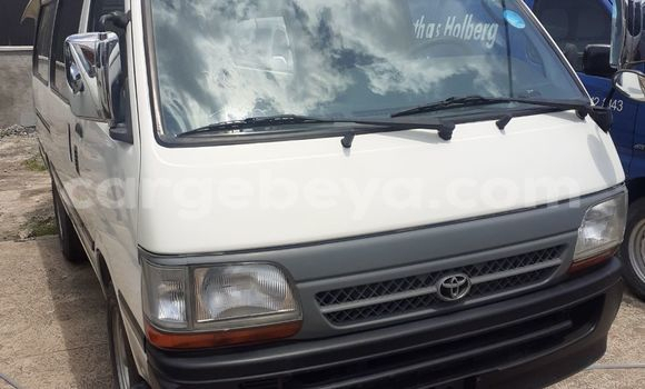 Buy Used Toyota Hiace Silver Car In Addis-Ababa In concernant Toyota Car Import Buy Ethiopia