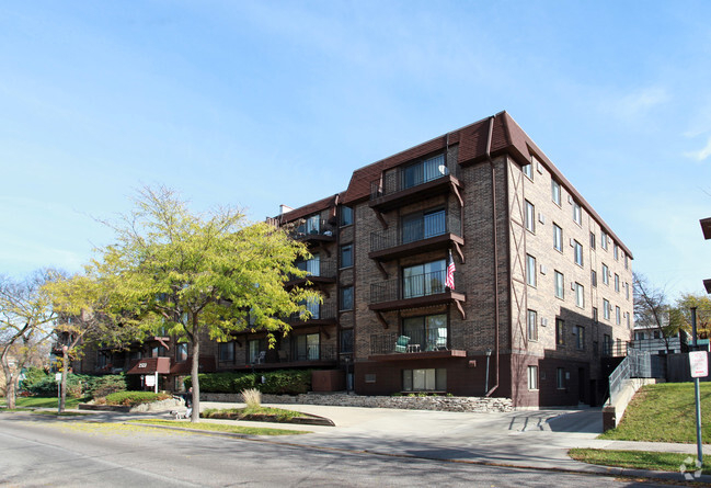 Dupont Avenue Apartments 3513 Rentals - Minneapolis, Mn à Recurring Cleaning Minneapolis Minnesota