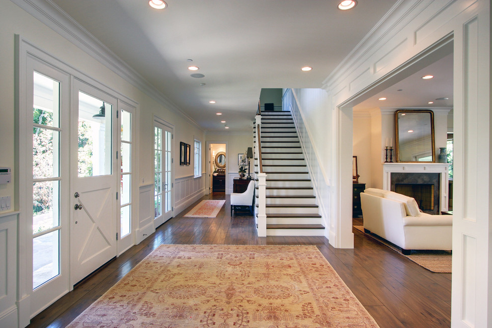 Mandeville - Traditional - Entry - Los Angeles - By White avec Carpet Cleaner Mandeville