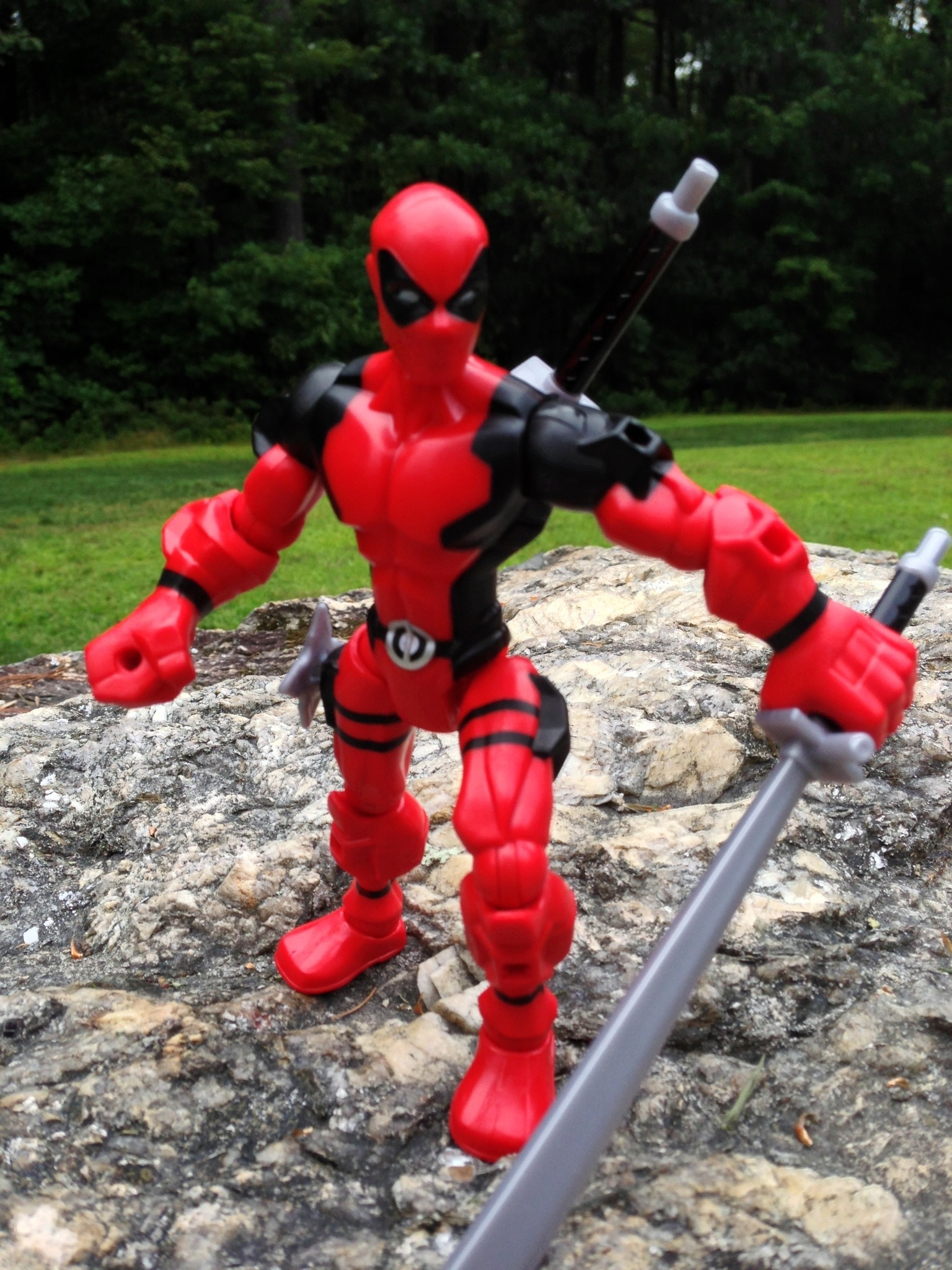 Marvel Mashers Deadpool Figure Review &amp;amp; Photos - Marvel dedans Marvel Mashers