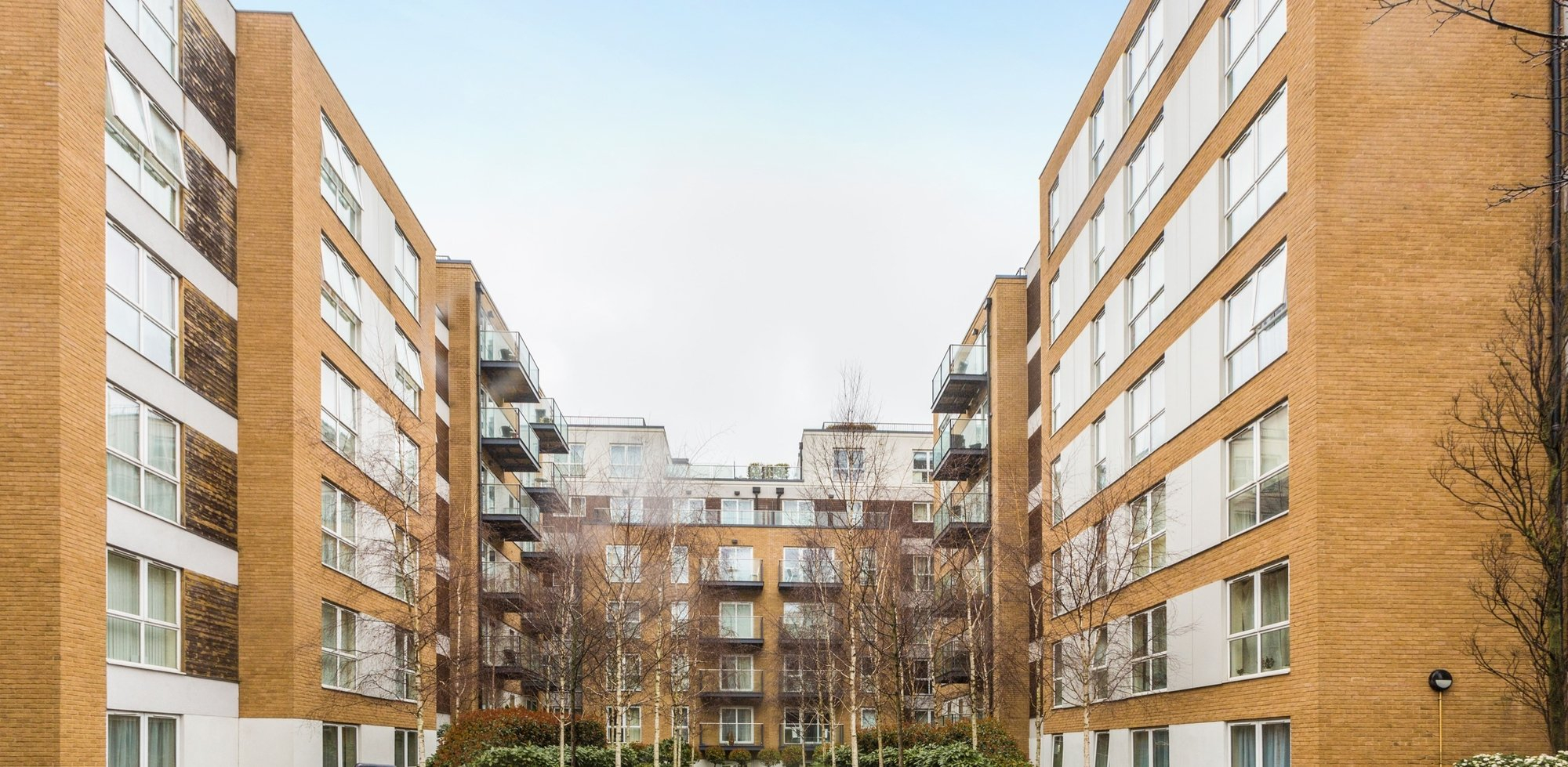 Property To Rent In Bromyard Avenue, London, W3 avec A3 Property To Rent London