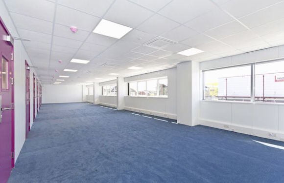 Serviced Offices 2 Portal Way, North Acton, London, W3 6Rt pour Serviced Offices North London