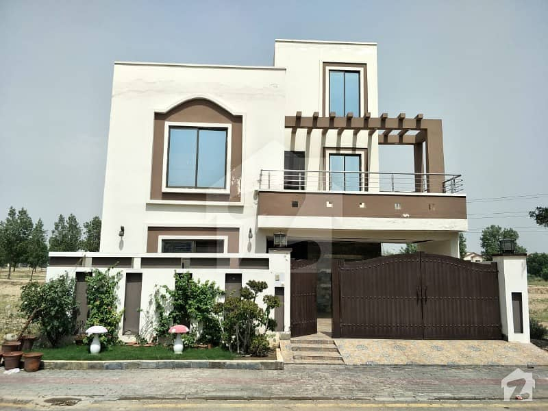 10 Marla House For Sale In Quaid Block Sector E Bahria avec House For Sale In Bahria Town Lahore