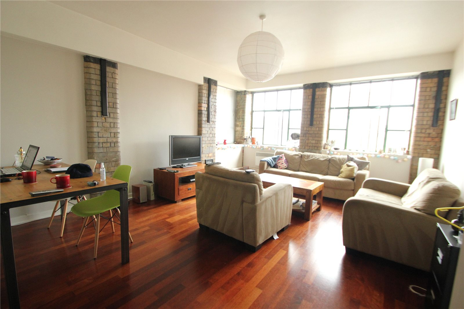 Cj Hole Clifton - Old 2 Bedroom Flat To Rent In The Atrium intérieur 2 Bedroom Flat To Rent Bristol