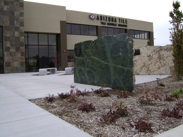 The Granite Gurus: Saturday Link Up! à Arizona Tile Corporate Office