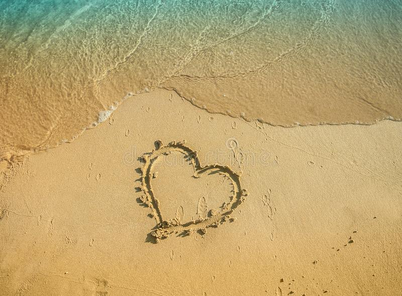 Coeur Dessiné Sur Le Sable D&amp;#039;Une Plage De Mer Photo Stock dedans J&amp;amp;#039;Avais Dessiné Sur Le Sable,