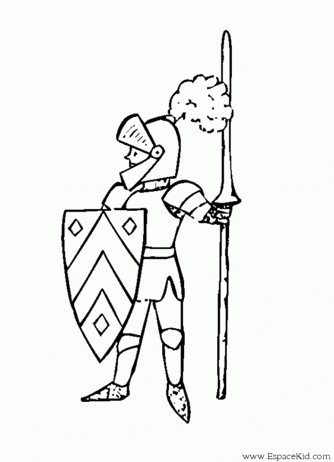 Coloriage Chevalier En Garde Dessin Gratuit À Imprimer pour Coloriage Moyen Age À Imprimer