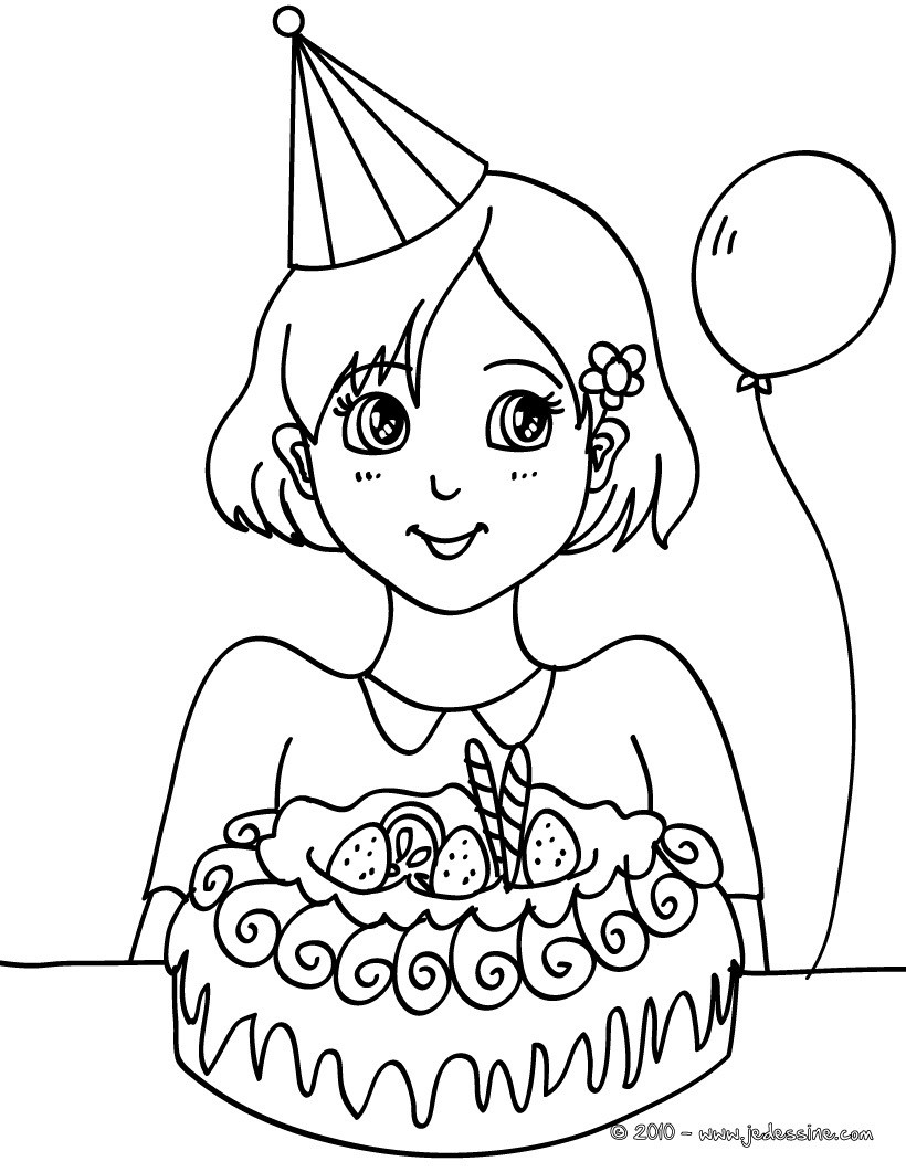 Coloriages Fille Avec Son Gâteau D&amp;#039;Anniversaire - Fr tout Coloriage 9 Ans Garçon