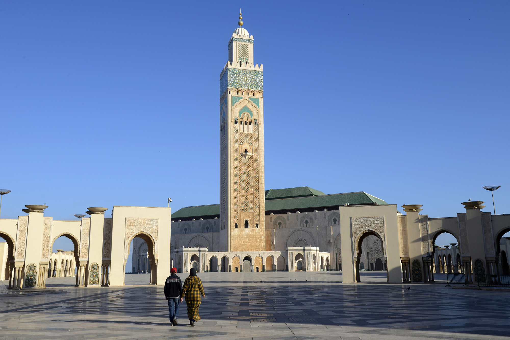 Hassan Ii Mosque (1) | Casablanca | Pictures | Geography tout Mosquée Hassan 2 Dessin