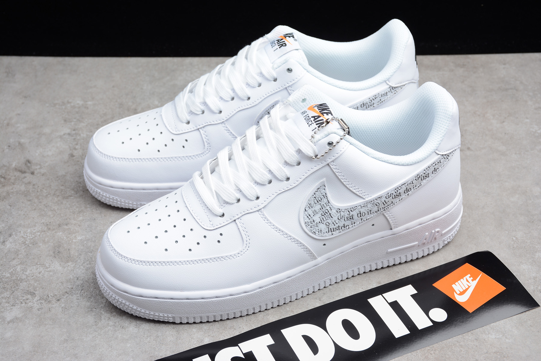 Nike Air Force 1 &quot;Just Do It&quot; Pack White Clear Bq5361-100 pour Coloriage Air Force 1,