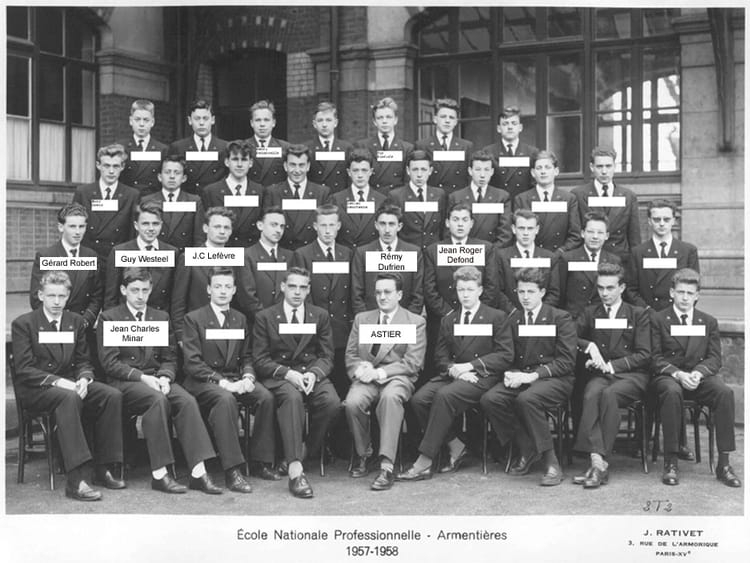 Photo De Classe Enp 2T2 De 1958, Lycée Gustave Eiffel destiné Coloriage 2T2