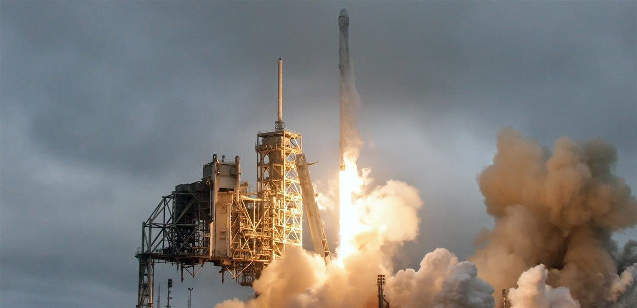 Spacex : La Nouvelle Fusée Falcon 9 « Block 5 » En Place pour Fusée Falcon 9 Dessin