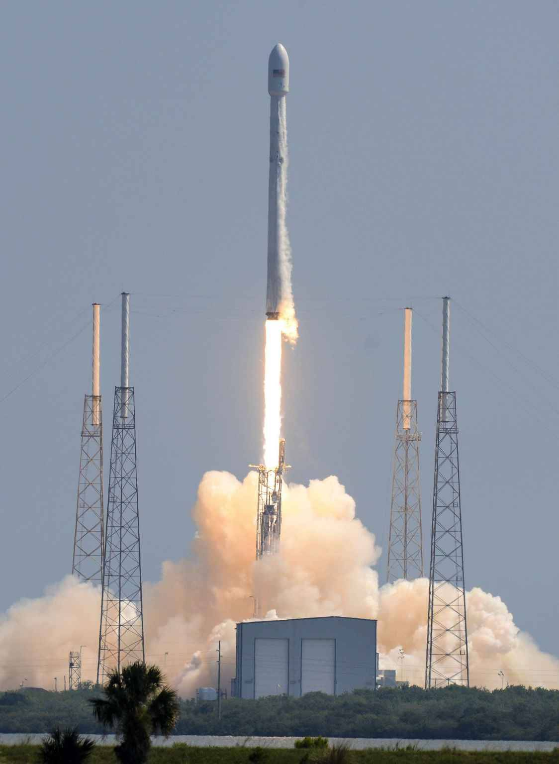 Video. La Fusée De Spacex Rate L&amp;#039;Atterrissage De Son tout Fusée Falcon 9 Dessin
