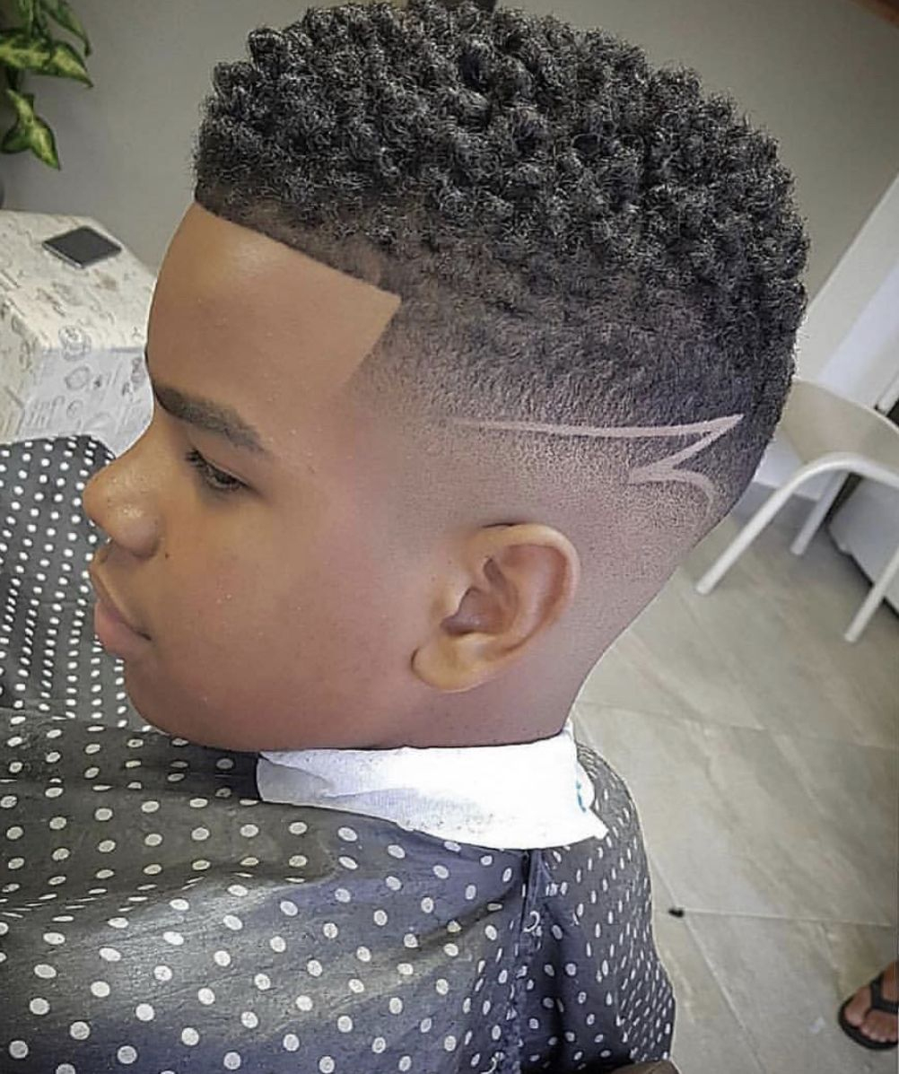 Afro Coiffure Garcon Noir En 2020 | Coupes De Cheveux Pour Enfants concernant Tresse Afro Homme