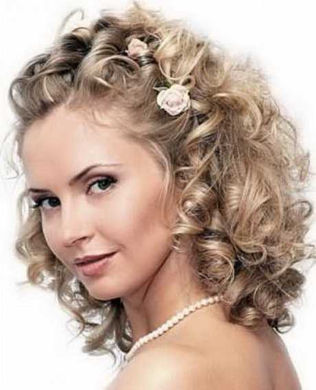 Coiffure Cheveux Frisés Mariage - Beauté Et Style à Coiffure Mariage Cheveux Frisés Naturel