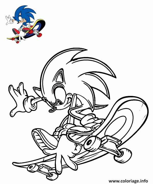 Coloriage Sonic Est Sur La Planche A Roulette Dessin Sonic À Imprimer avec Coloriage Super Sonic À Imprimer