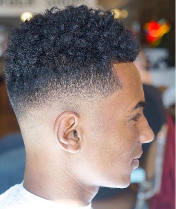 Coupe De Cheveux Homme Noir Américain Dégradé : Coupe De Cheveux Homme dedans Dégradé Américain Court