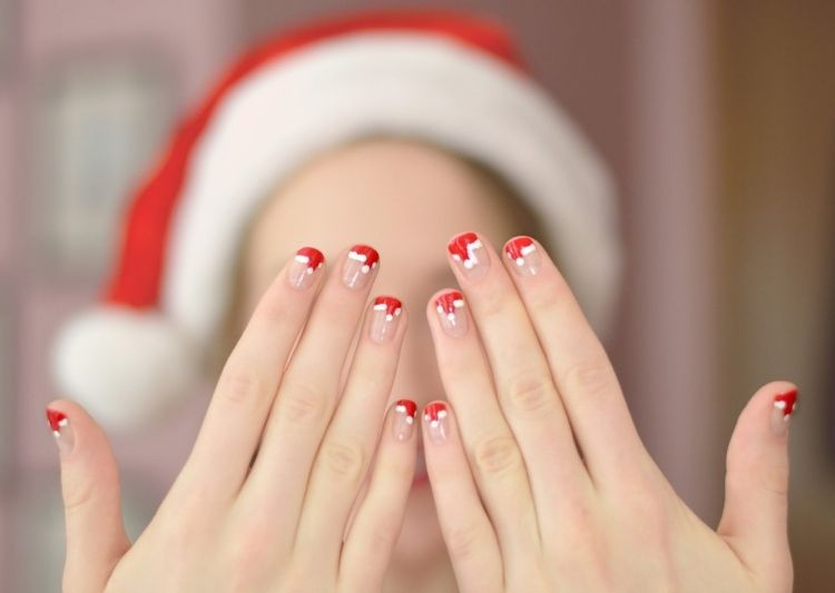 Déco Ongles Noël Et Nouvel An - 50 Idées D&amp;#039;Ongles Pour Noël Et Les destiné Chic Ongle Pour Nouvel An