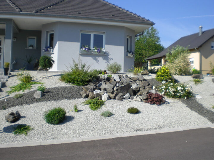 Décoration Idee Jardin Avec Cailloux pour Jardin Cailloux Blanc Et Ardoise