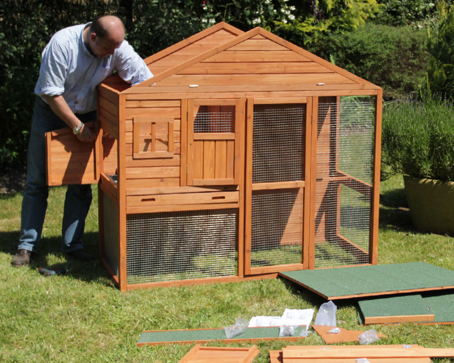 Des Conseils En Décoration Maison Et Jardin » Fabriquer Un Poulailler concernant Construire Plan De Poulailler Gratuit À Télécharger